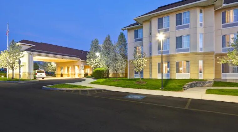 The Homewood Suites By Hilton Итака Екстериор снимка
